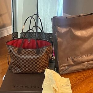 Louis Vuitton Neverfull MM
